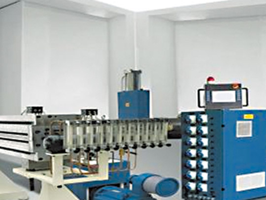 PC陽(yáng)光板生產(chǎn)線